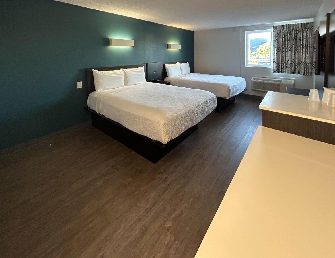 Studio 6 Suites Carson, Ca Bagian luar foto