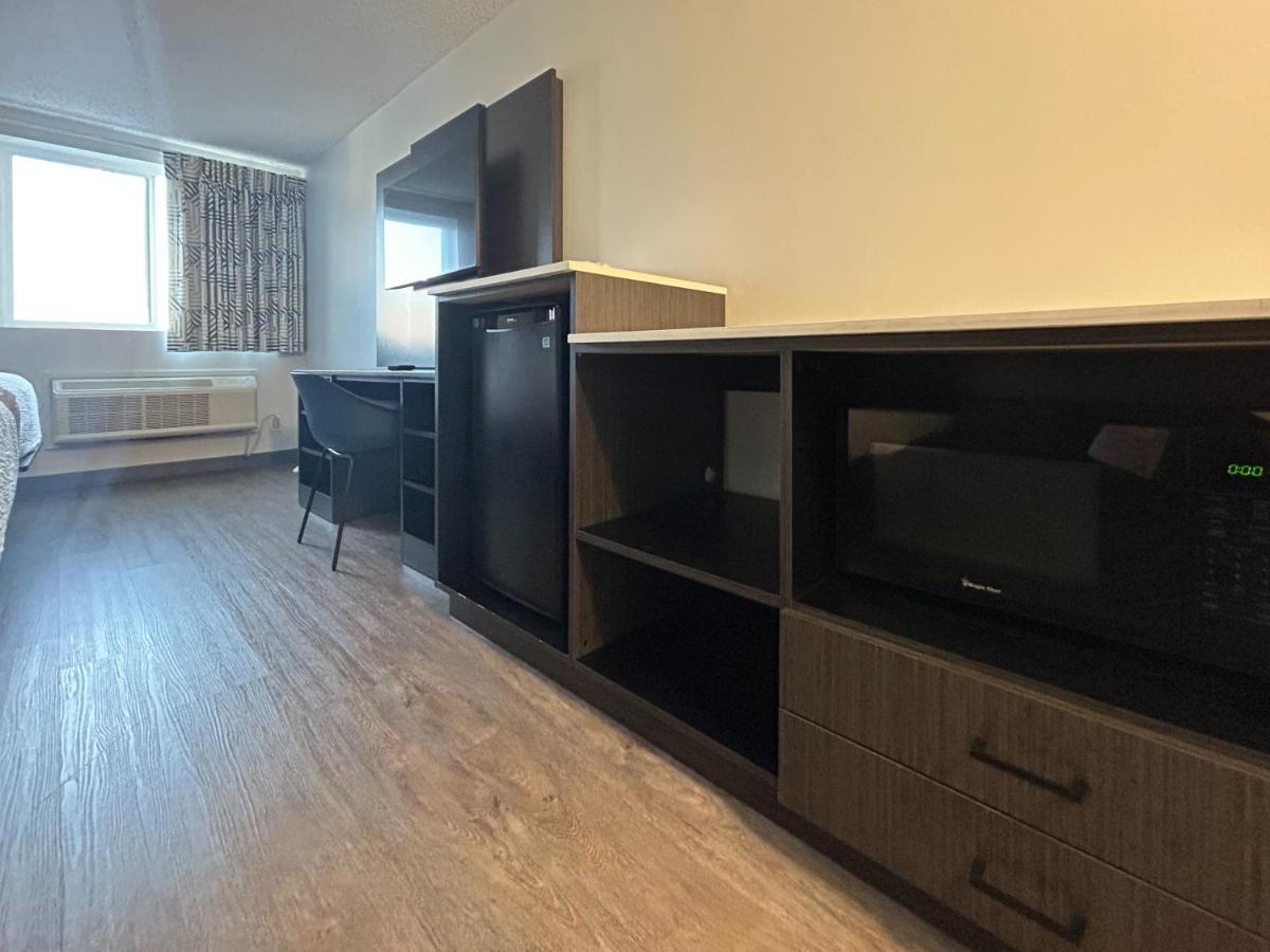 Studio 6 Suites Carson, Ca Bagian luar foto